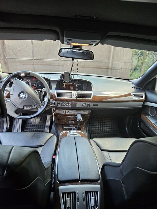 Vând BMW 730 2006
