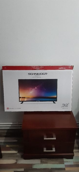 televizor Schneider 80cm