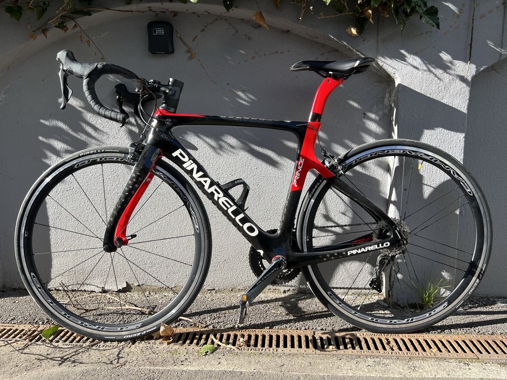 Pinarello Prince, Ultegra R8000, roti Campagnolo