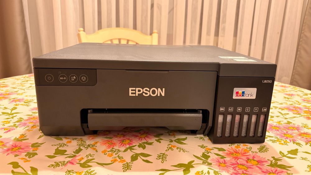 Imprimanta inkjet color foto CISS Epson EcoTank L8050, Wireless