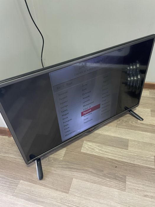 Телевизор LG продам