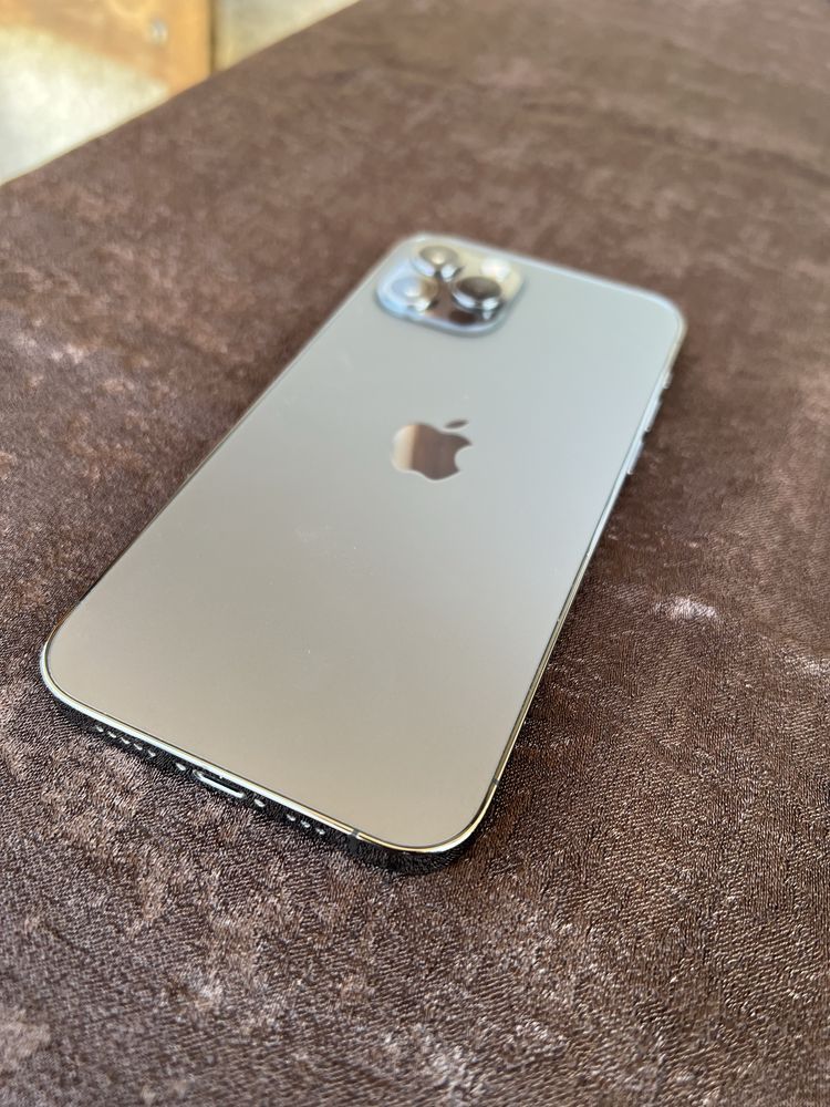 iPhone 12 Pro 128 GB silver Айфон 12 про сив