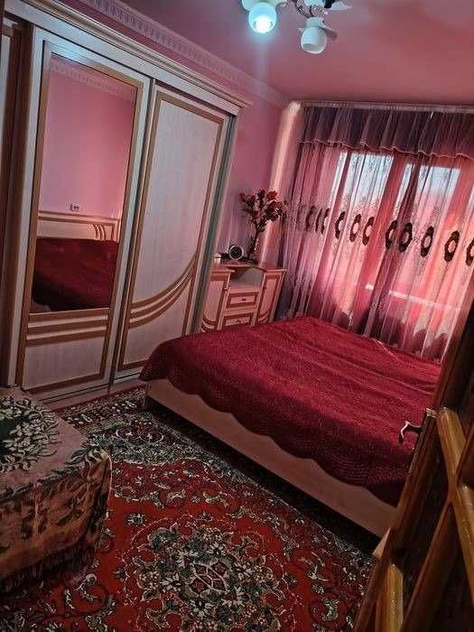 Продаётся 3х комн квартира на 4 этаже Ор-р  Пиридаастгир