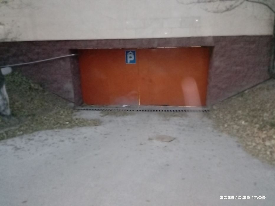 Сдается парковочное место в подземном паркинге пр-т Тәуелсіздік 14/1