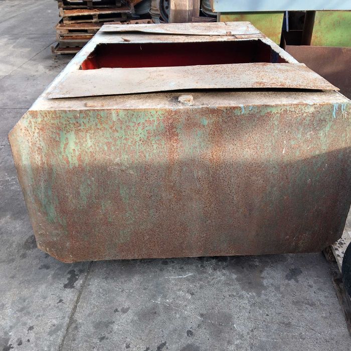 350кг, 2.5 кубика, контейнер за отпадъци, резервоар за зърно, вода