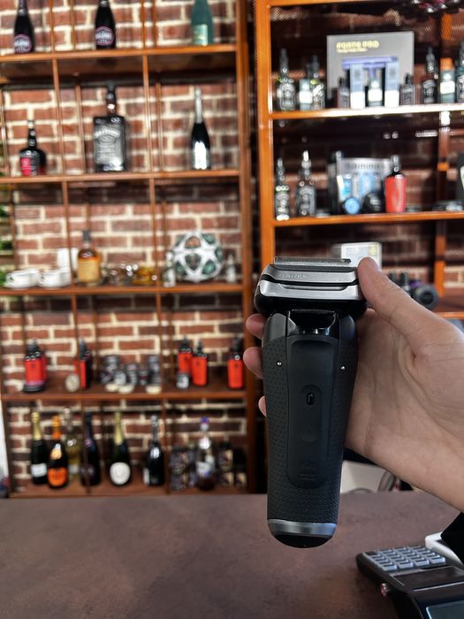 Vand shaver braun seria 9