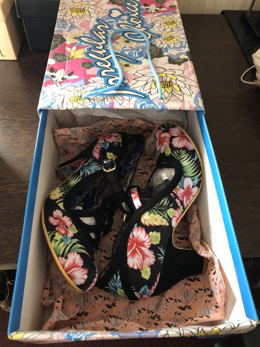 Pantofi eleganti Iregular Choice in cutia originala