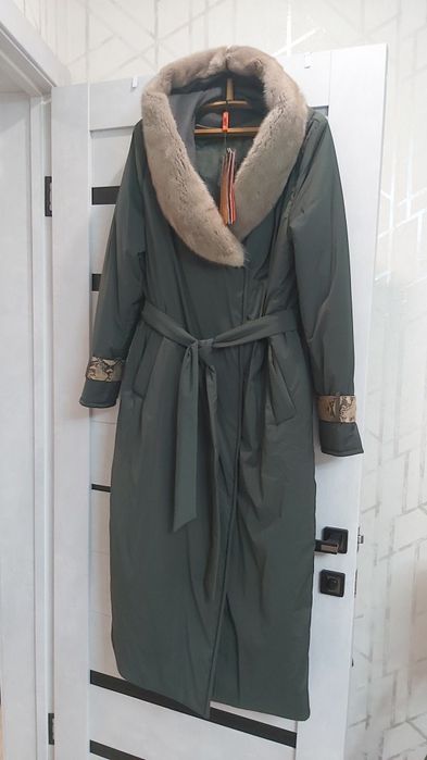 Продам плащ пальто LORETA