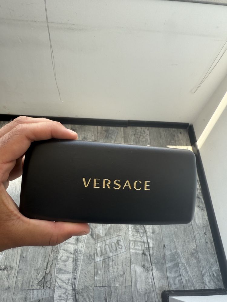 Слънчеви очила Versace