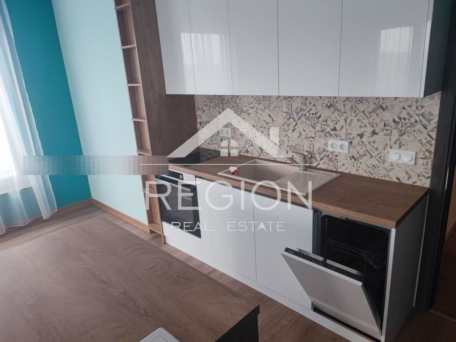 Дава се под наем Тристаен апартамент в Варна, Победа - 100 кв.м за 650 € - Снимка #10