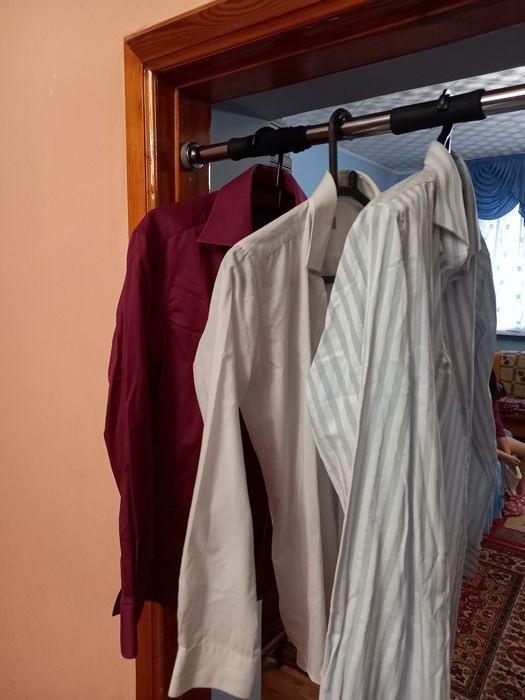 Продам мужскую рубашку