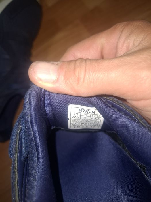 Pantofi sport Asics 42,5