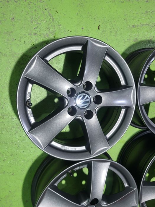15 5x100 Vw Polo Skoda Seat 5х100