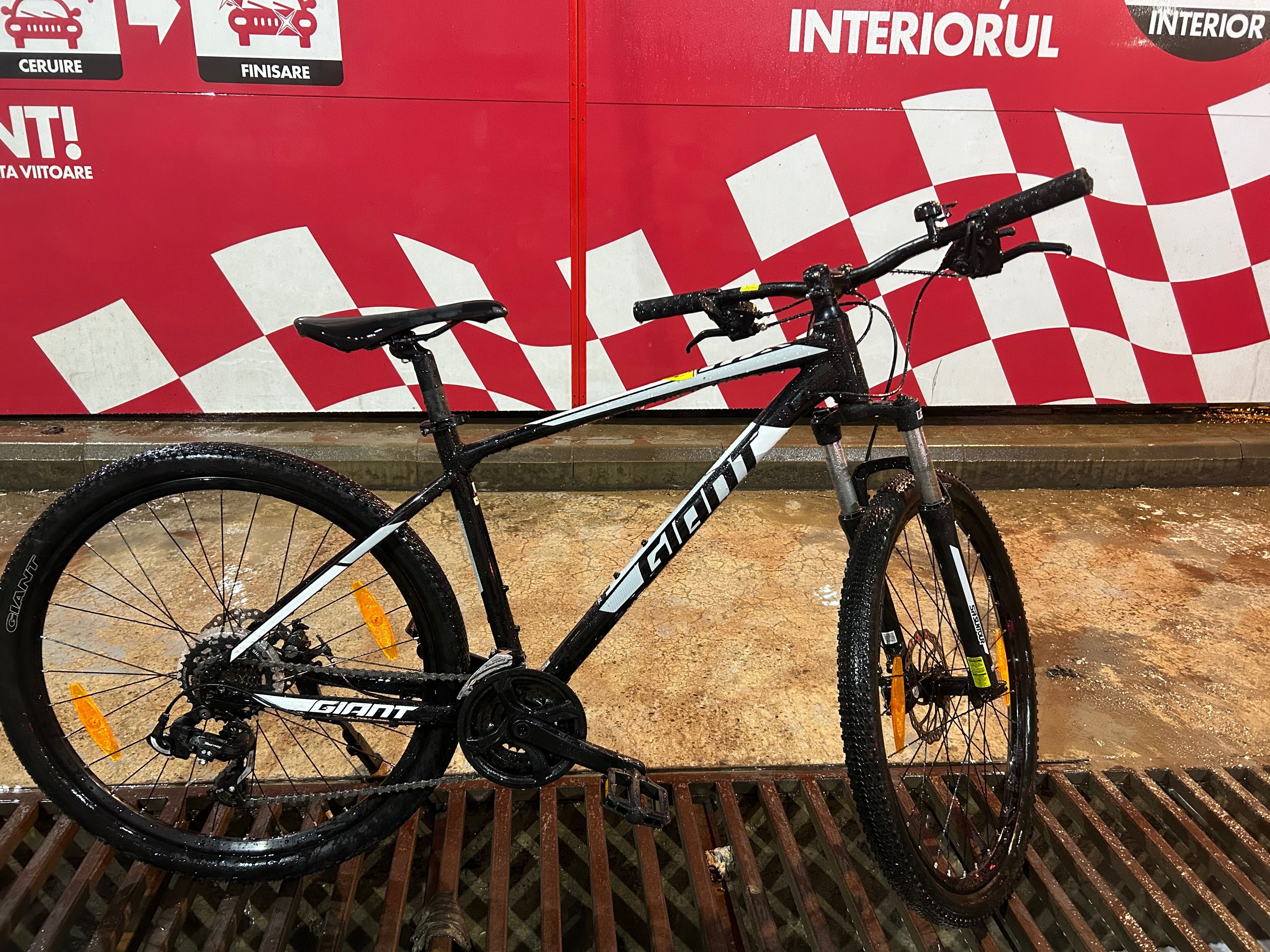 Bicicleta Giant Atx 3 27.5’’