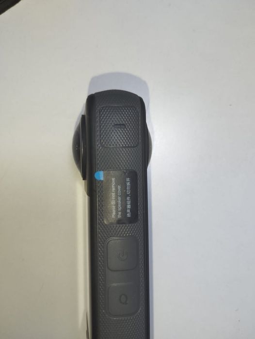 Камера Insta360 X3