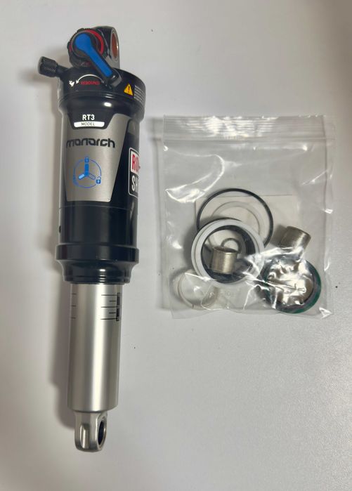 Amortizor aer bicicleta: RockShox Monarch RT3 full service 216x63