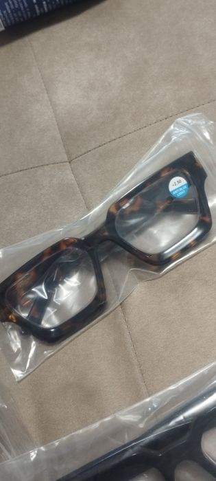 Очила с диоптър  + 2,50