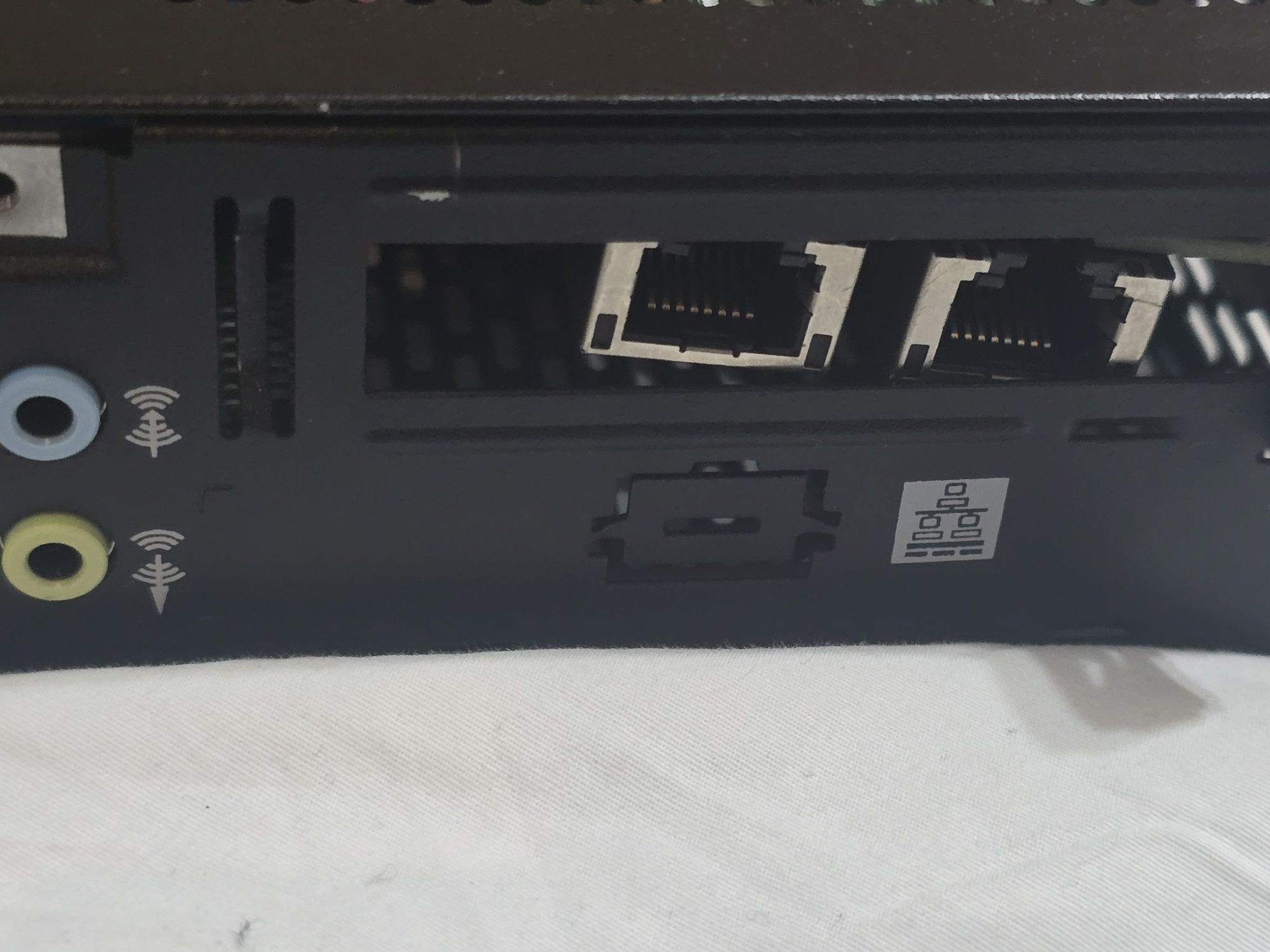 Router 10GBs Openwrt pfsense ddwrt wifirj45 Fujitsu S920