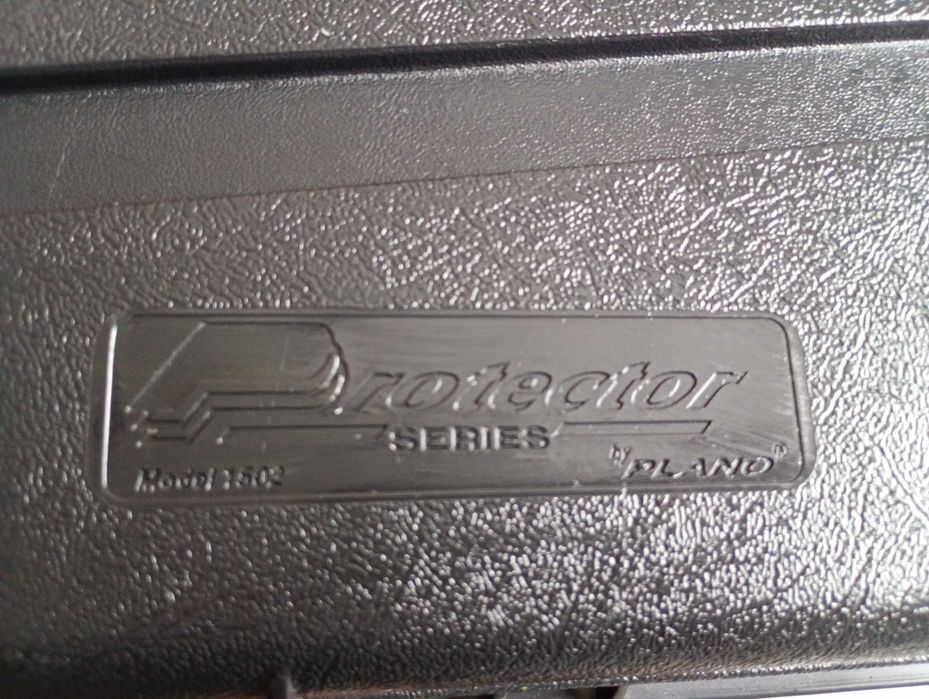 Marca PLANO Set Cutii Protectie pistol pusca cu luneta pusca vanatoare