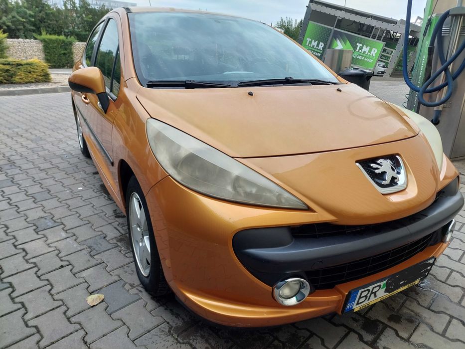 Peugeot 207 , 1,4 benzina