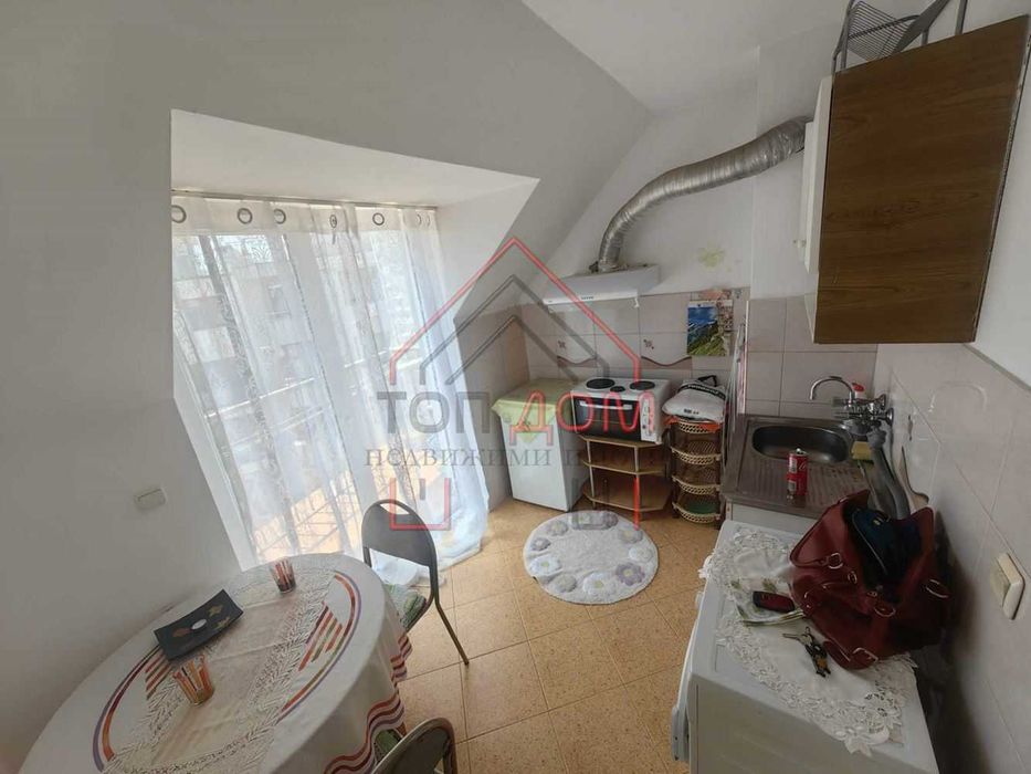 Дава се под наем Едностаен апартамент в Варна, Център - 40 кв.м за 331.5 € - Снимка #2