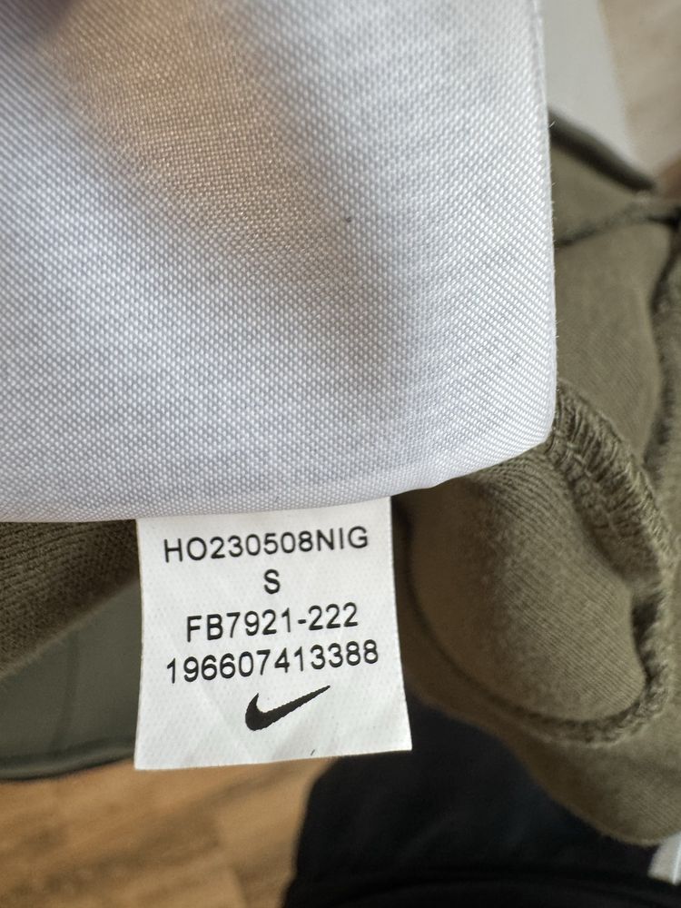 Nike tech fleece  green