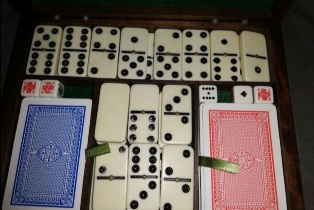 Joc domino de colectie