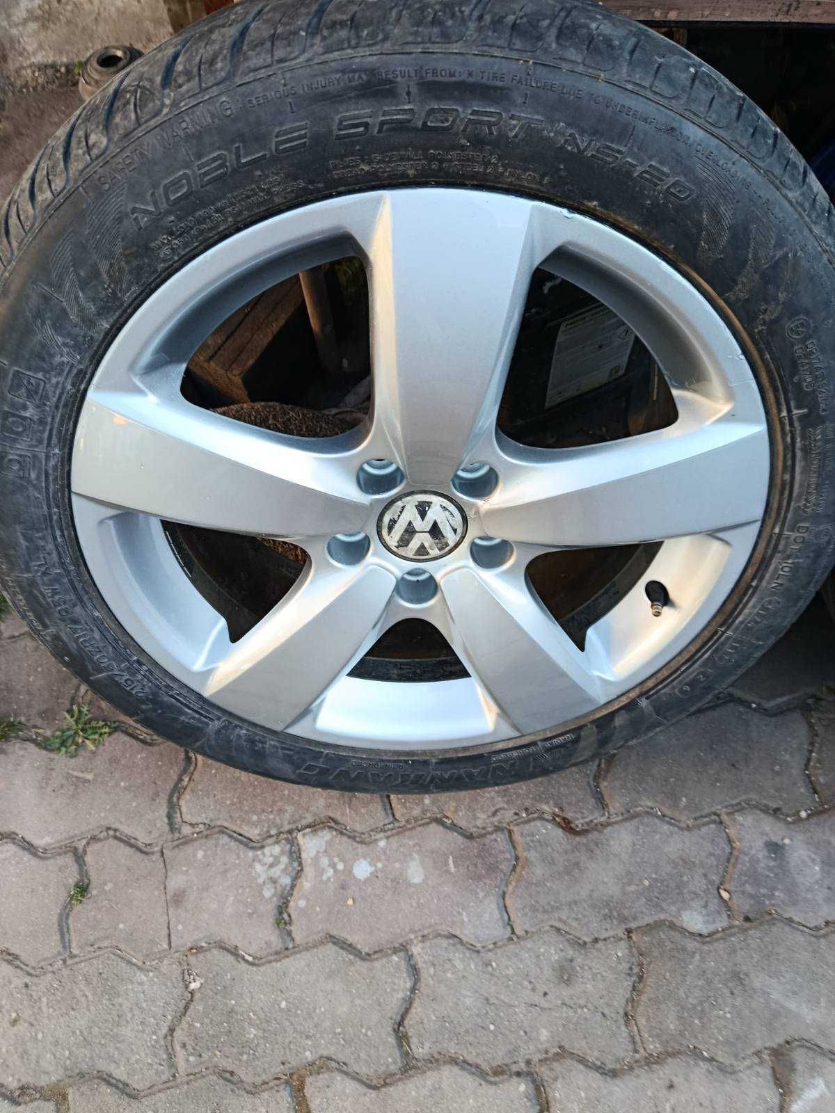 Джанти с гуми 17ц от VW Tiguan
