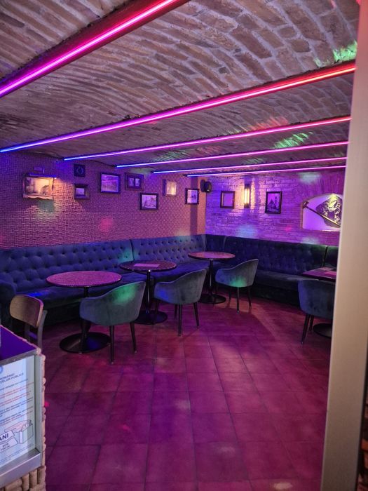 Bar Tapas Lemon – de închiriat pentru petreceri private și onomas