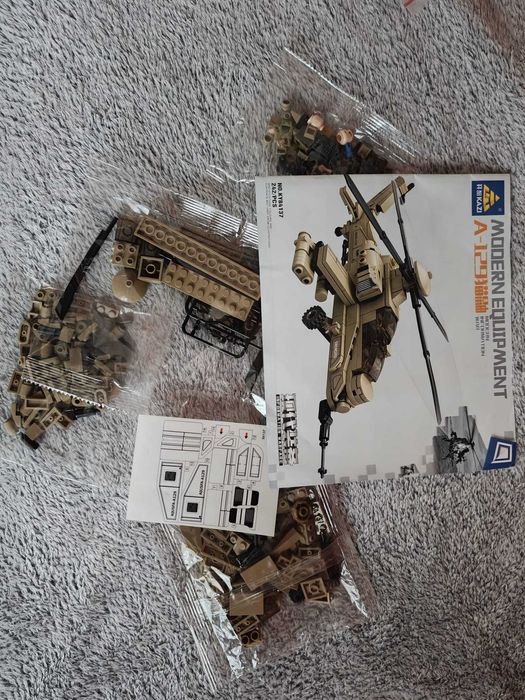 Joc constructii 212 pcs tip Lego elicoptere KAZI cu 2 figurine incluse