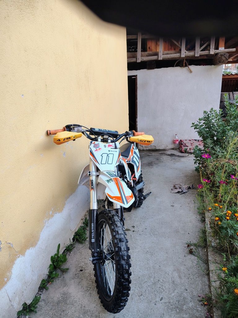 Telstar 125 cc top