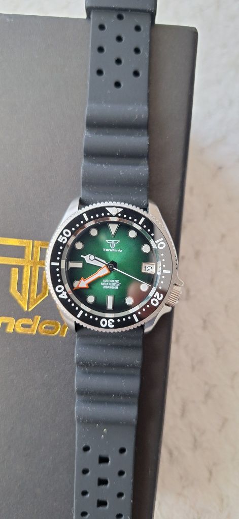Ceas automatic, nou.