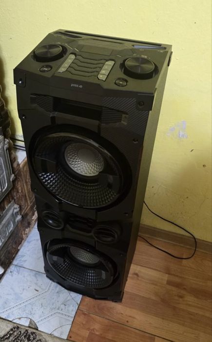 boxa bluetooth aproape noua