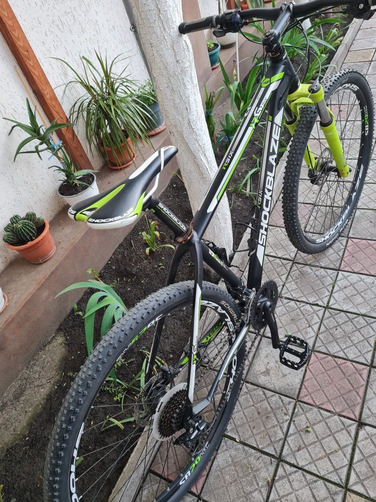 Bicicletă Shockblaze cu roti pe 29