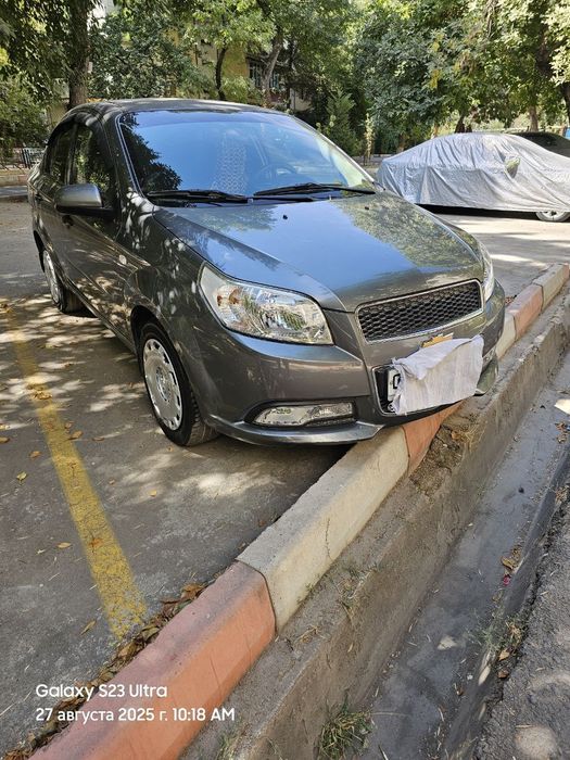 Nexsi 3 свет мокрый асфальт