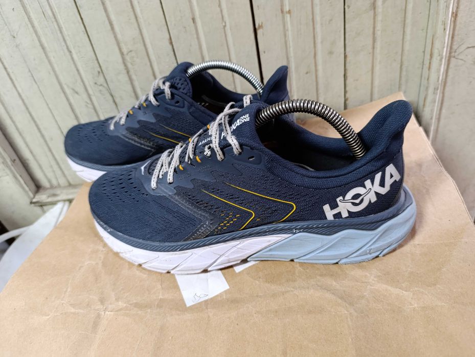 Hoka One One Arahi 5''оригинални маратонки 44 номер