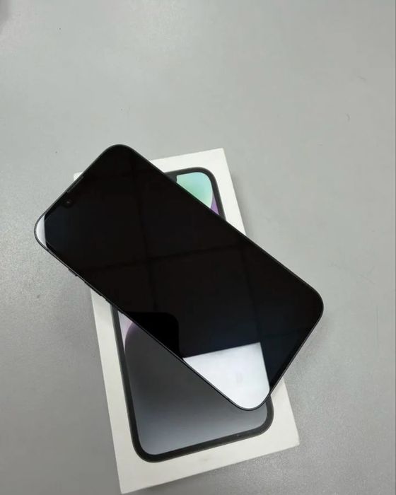 Iphone 14 в идеальном состоянии