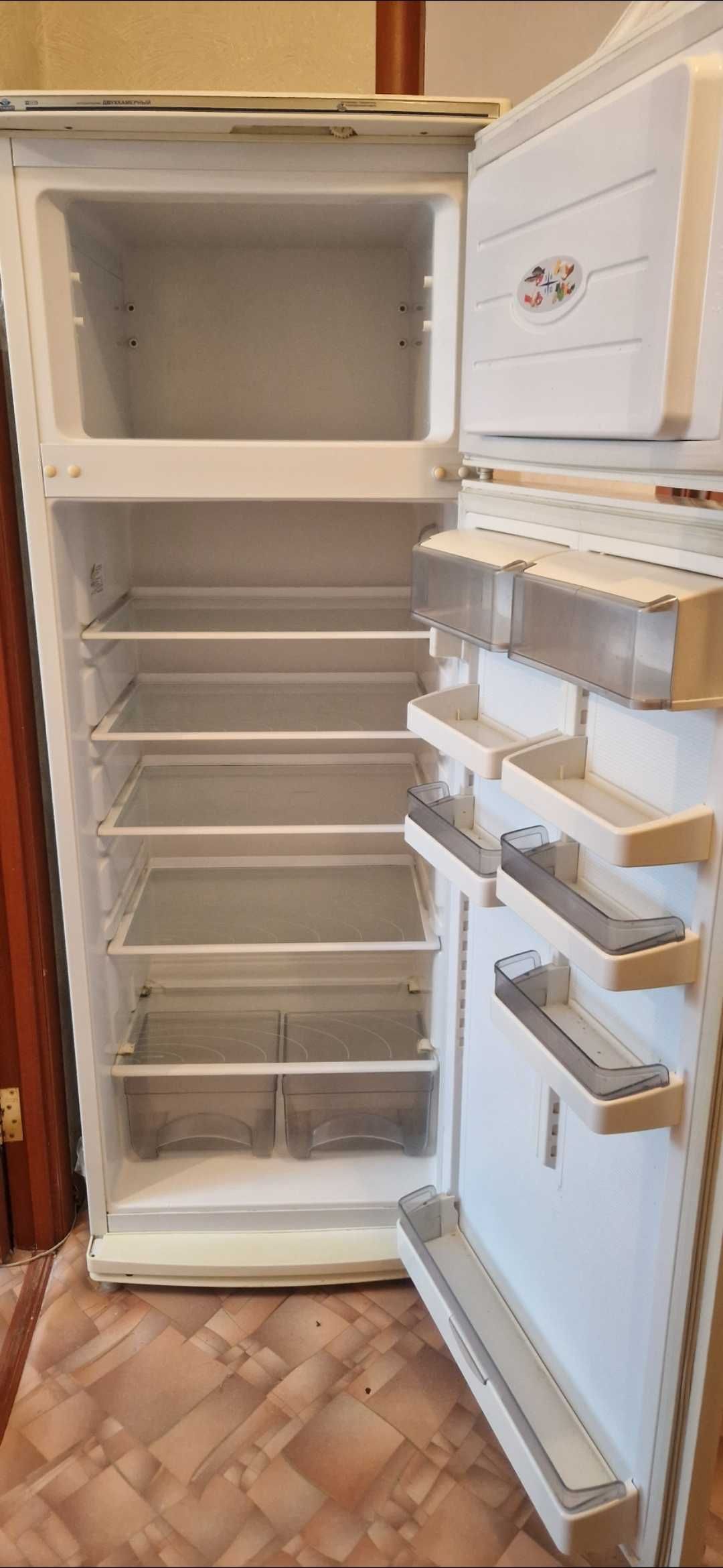 Продам   Холодильник