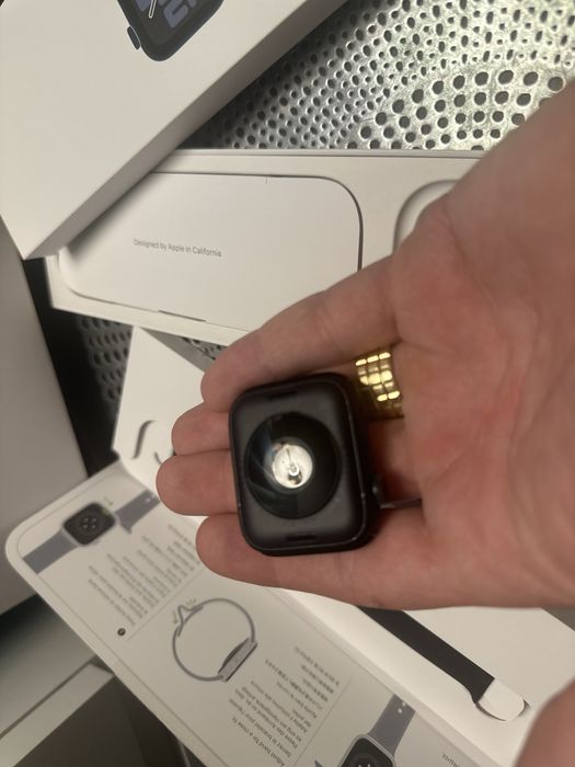 Apple watch SE (gen2)