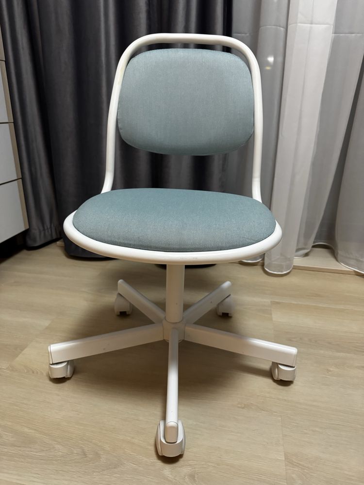 Scaun de birou Ikea copii