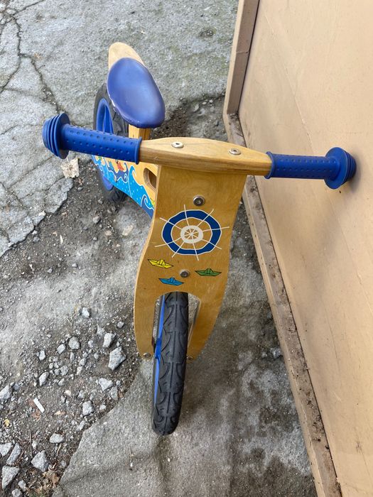 Баланс колело, дървено