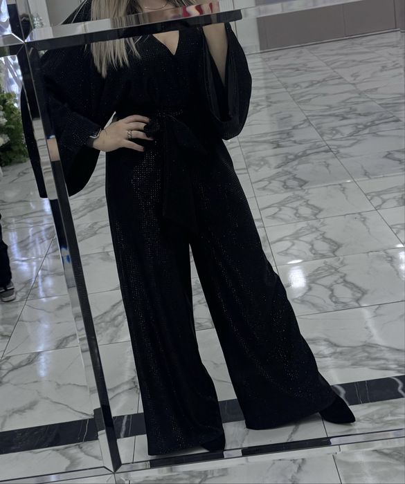 Продам комбинзон