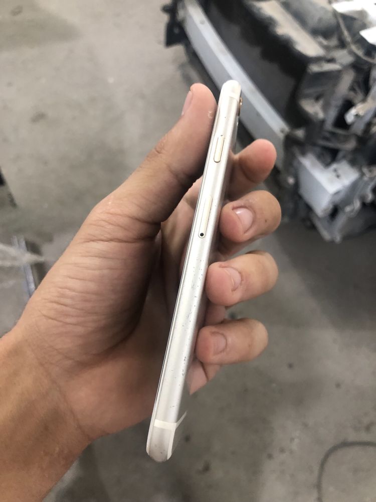 Iphone 6c sotiladi