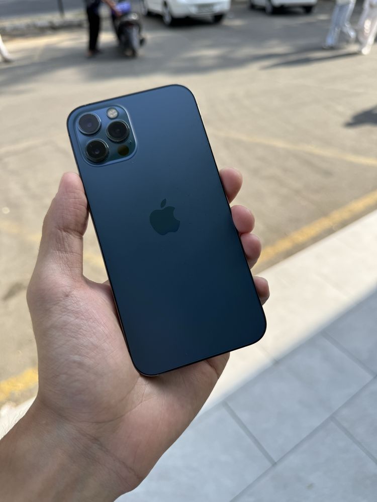 iPhone 12 pro 128GB LL/A