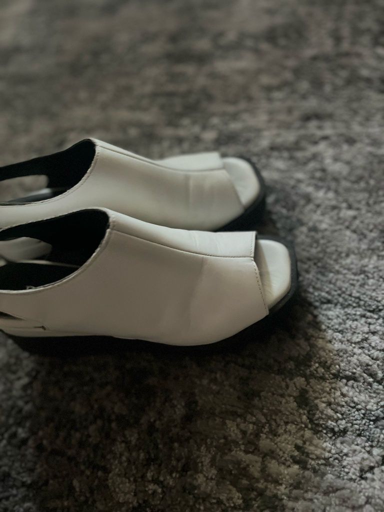 Sandale elegante