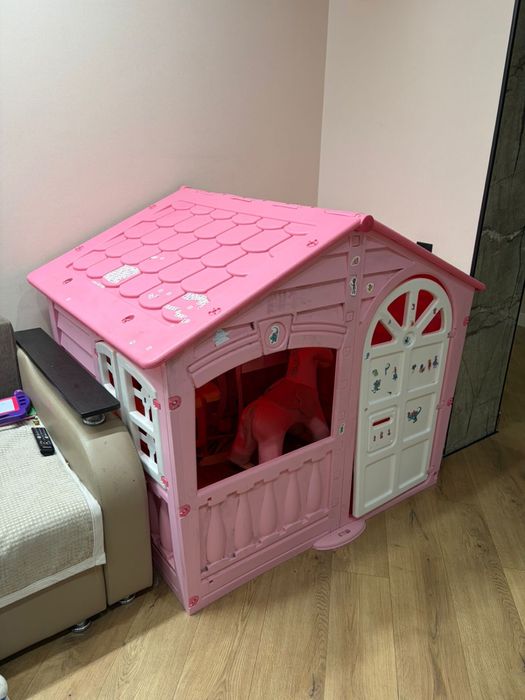 Продам домик детский,состояние отличное.