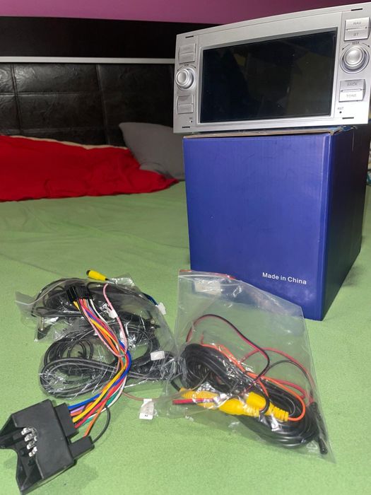 Vând navigatie ford Kuga 1 (2009