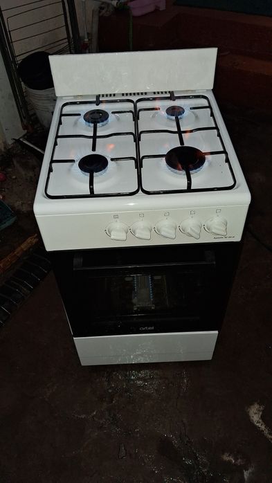 Срочно продаётся газ плита Греция