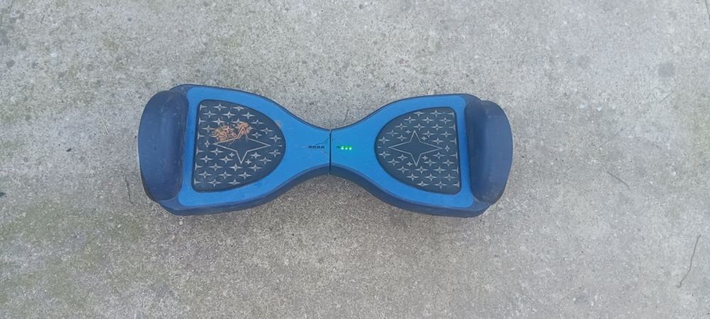 Vând 3 hoverboard uri