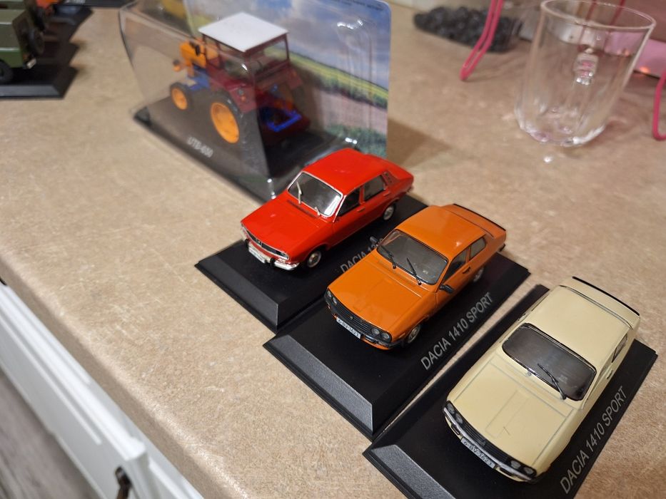 Diferite  modele de Dacia scara 1.43